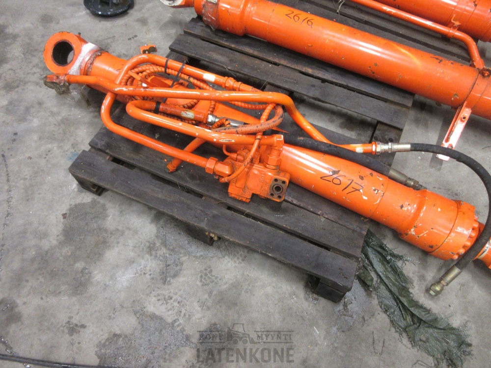 Hitachi Hitachi ZX210 nostosylinteri ID 2617 UUSI - Гидравлический цилиндр для Строительной техники: фото 3 Hitachi Hitachi ZX210 nostosylinteri ID 2617 UUSI - Гидравлический цилиндр для Строительной техники: фото 3