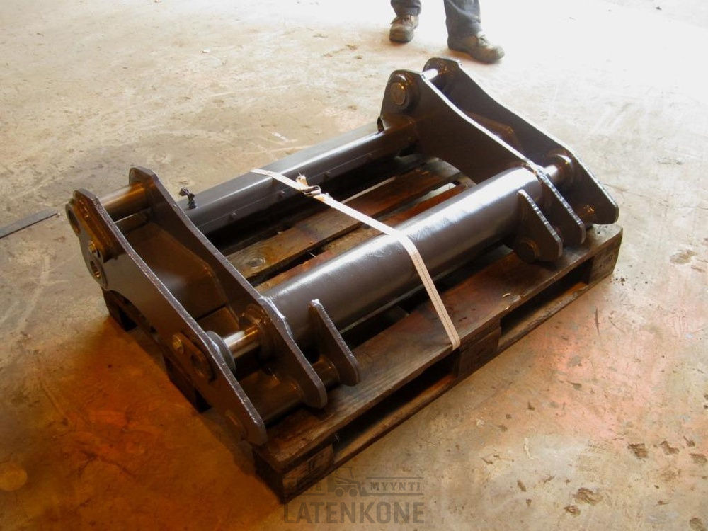 Volvo pikakiinnike L120B hydraulinen - Сцепное устройство для Строительной техники: фото 3 Volvo pikakiinnike L120B hydraulinen - Сцепное устройство для Строительной техники: фото 3