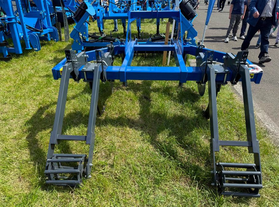 Ad-Rol Subsoiler 2-tine - Глубокорыхлитель: фото 3 Ad-Rol Subsoiler 2-tine - Глубокорыхлитель: фото 3