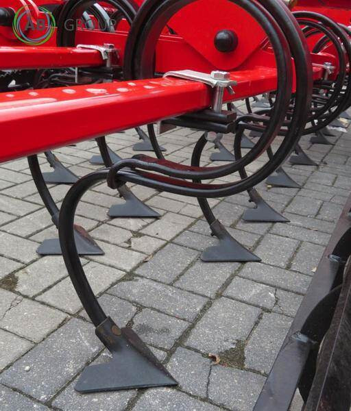 Awemak ciężki agregat uprawowy składany hydraulicznie PUM - Культиватор: фото 3 Awemak ciężki agregat uprawowy składany hydraulicznie PUM - Культиватор: фото 3