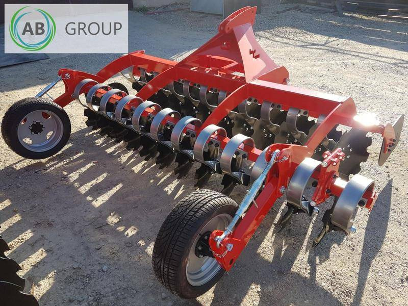 Awemak front-mounted disc harrow OZYRYS BTF 30 - Дисковая борона: фото 1 Awemak front-mounted disc harrow OZYRYS BTF 30 - Дисковая борона: фото 1