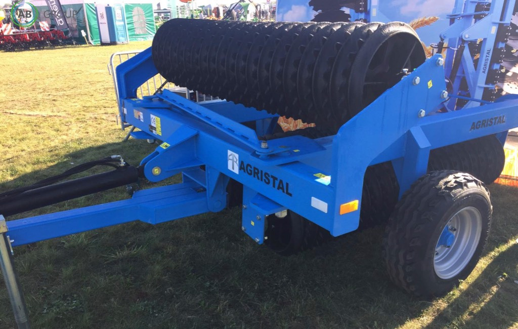 Cambridge hydraulically foldable roller 6.2 m 530 mm Agristal WUC - Полевой каток: фото 1 Cambridge hydraulically foldable roller 6.2 m 530 mm Agristal WUC - Полевой каток: фото 1