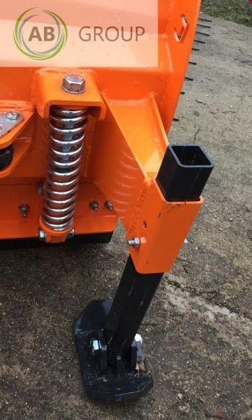 Inter-Tech hydraulic snow plough PSSHV-02, 2.1 m - Отвал для снега для Сельскохозяйственной техники: фото 4 Inter-Tech hydraulic snow plough PSSHV-02, 2.1 m - Отвал для снега для Сельскохозяйственной техники: фото 4