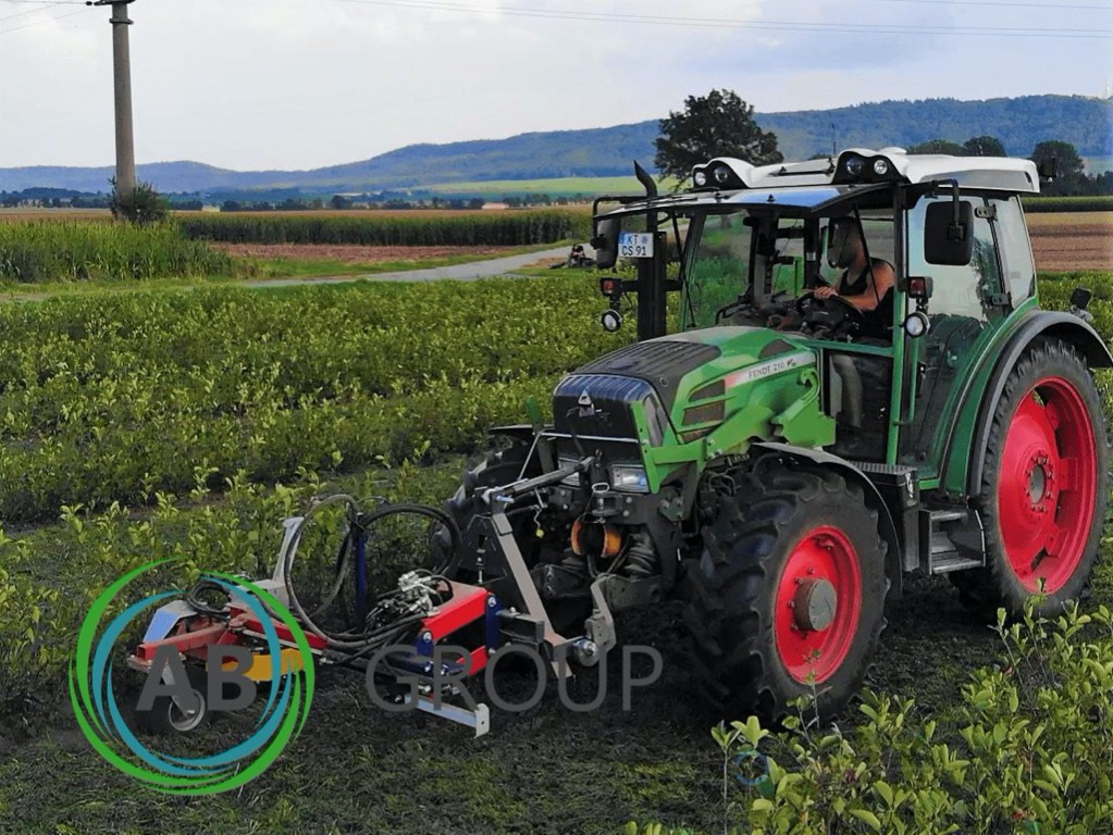 Jagoda one-sided auto weeding machine LUCY LU-01F - Боковая косилка-измельчитель: фото 1 Jagoda one-sided auto weeding machine LUCY LU-01F - Боковая косилка-измельчитель: фото 1