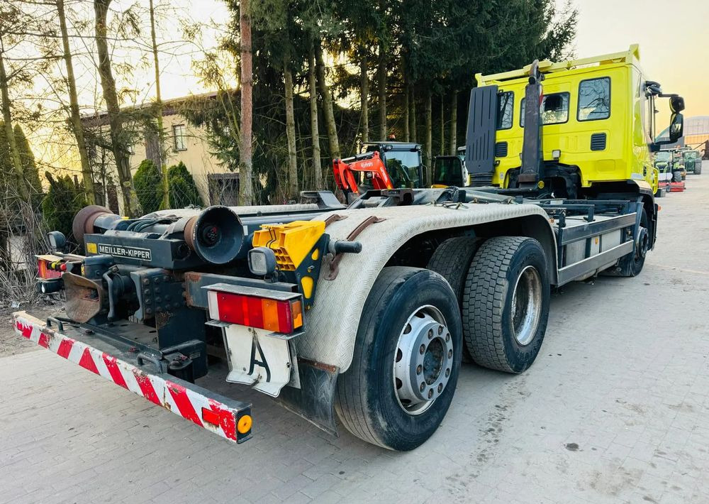 Iveco STRALIS - Крюковой мультилифт: фото 2 Iveco STRALIS - Крюковой мультилифт: фото 2