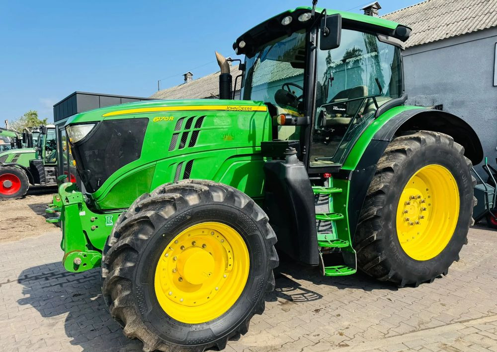 John Deere 6170R - Трактор: фото 1 John Deere 6170R - Трактор: фото 1