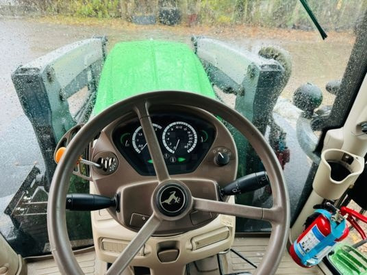 Трактор John Deere 6210R DIRECT DRIVE: фото 7