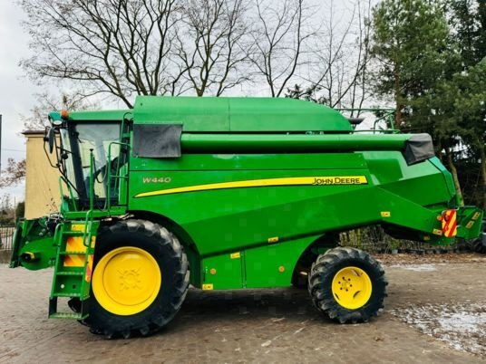 John Deere W440 - Зерноуборочный комбайн: фото 5 John Deere W440 - Зерноуборочный комбайн: фото 5