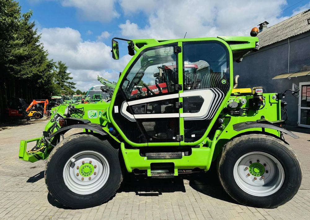 Merlo TF42.7 CS - Телескопический погрузчик: фото 2 Merlo TF42.7 CS - Телескопический погрузчик: фото 2