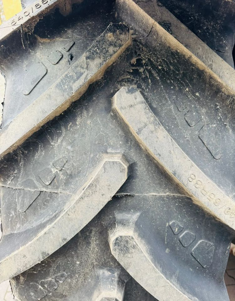 Трактор New Holland T6.180: фото 18 Трактор New Holland T6.180: фото 18