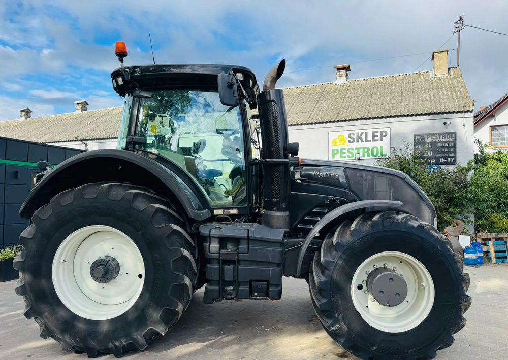 Valtra S233 - Трактор: фото 3 Valtra S233 - Трактор: фото 3