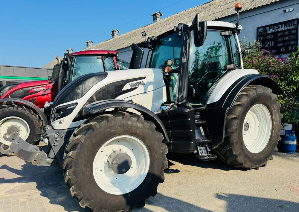 Valtra T174 UNLIMITED Versu - Трактор: фото 5 Valtra T174 UNLIMITED Versu - Трактор: фото 5
