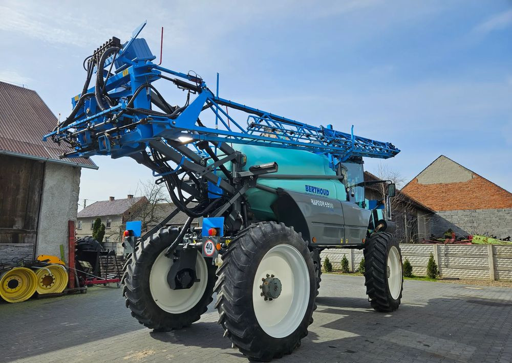 Berthoud Raptor 4200 D.P. TRONIC - Опрыскиватель: фото 4 Berthoud Raptor 4200 D.P. TRONIC - Опрыскиватель: фото 4