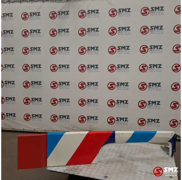 DAF Occ cabinespoiler rechts DAF - Аэродинамика/ Спойлеры для Грузовиков: фото 1 DAF Occ cabinespoiler rechts DAF - Аэродинамика/ Спойлеры для Грузовиков: фото 1