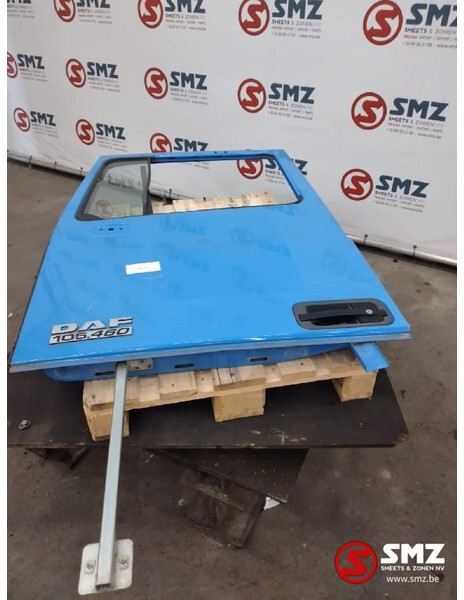 DAF Occ deur links DAF - Дверь и запчасти для Грузовиков: фото 1 DAF Occ deur links DAF - Дверь и запчасти для Грузовиков: фото 1