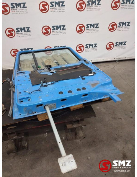 DAF Occ deur rechts DAF - Дверь и запчасти для Грузовиков: фото 2 DAF Occ deur rechts DAF - Дверь и запчасти для Грузовиков: фото 2