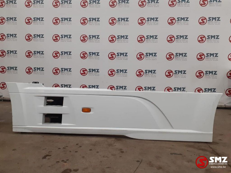 DAF Occ side skirt links DAF - Рама/ Шасси для Грузовиков: фото 1 DAF Occ side skirt links DAF - Рама/ Шасси для Грузовиков: фото 1