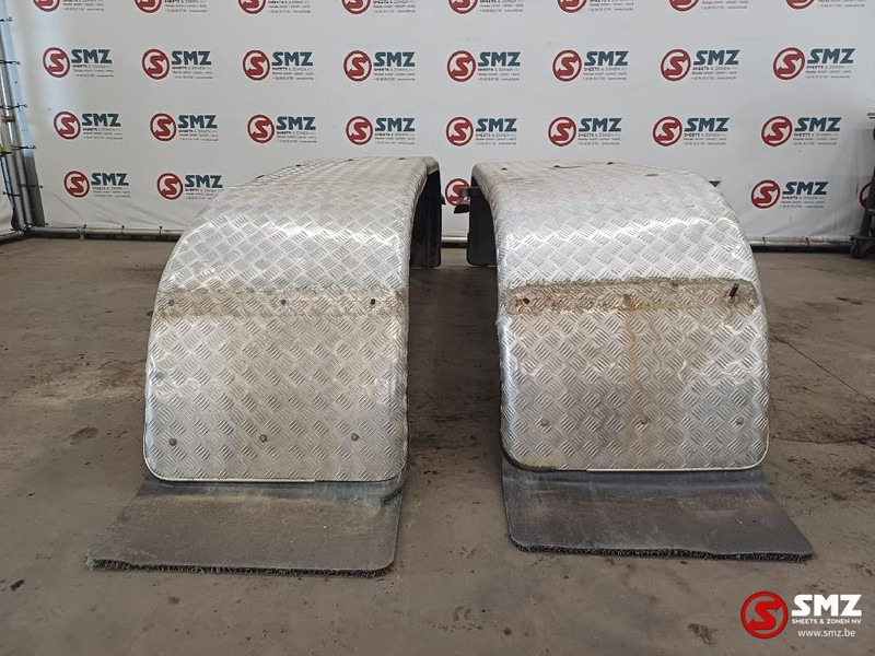 Diversen Occ set aluminium spatborden dubbelas - Кузов и экстерьер для Грузовиков: фото 3 Diversen Occ set aluminium spatborden dubbelas - Кузов и экстерьер для Грузовиков: фото 3