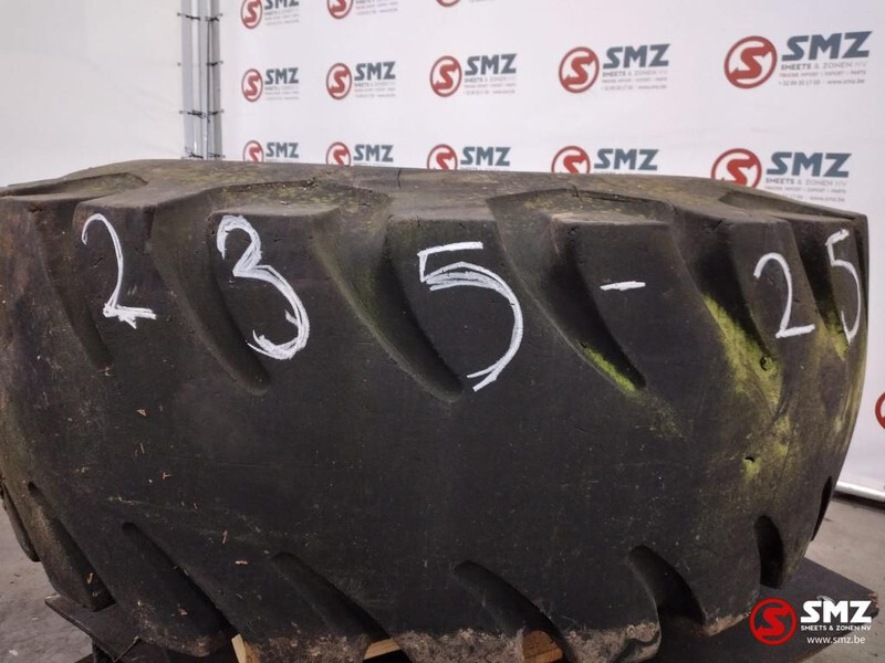 Firestone Occ bulldozerband Firestone 23.5-25 - Шина для Грузовиков: фото 1 Firestone Occ bulldozerband Firestone 23.5-25 - Шина для Грузовиков: фото 1