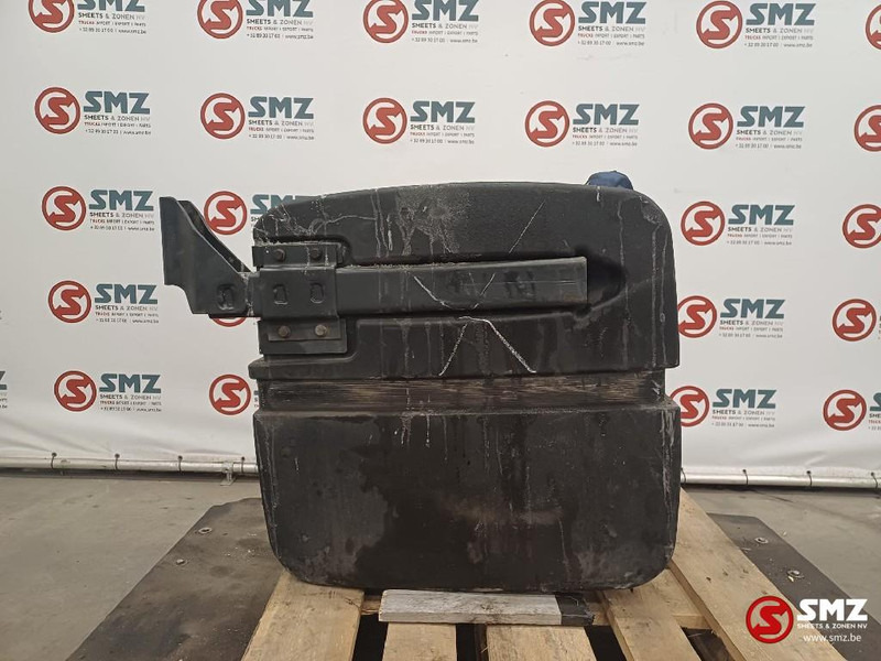 Iveco Occ AdBlue tank Iveco - Подготовка топлива для Грузовиков: фото 2 Iveco Occ AdBlue tank Iveco - Подготовка топлива для Грузовиков: фото 2