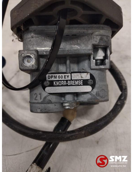 Iveco Occ handremklep + relais Iveco Trakker DPM60EY 412 - Детали тормозной системы для Грузовиков: фото 3 Iveco Occ handremklep + relais Iveco Trakker DPM60EY 412 - Детали тормозной системы для Грузовиков: фото 3