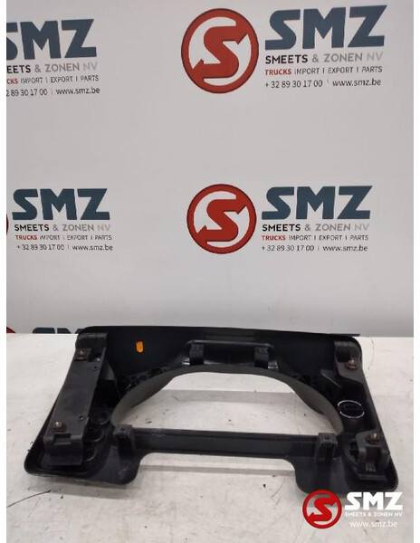 Iveco Occ instrumentenpaneel Iveco - Кабина и интерьер для Грузовиков: фото 2 Iveco Occ instrumentenpaneel Iveco - Кабина и интерьер для Грузовиков: фото 2