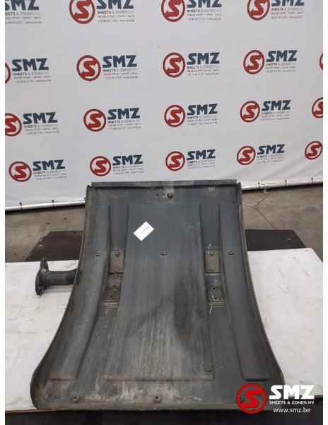 Iveco Occ spatbord rechts Iveco 41002409 - Кузов и экстерьер для Грузовиков: фото 3 Iveco Occ spatbord rechts Iveco 41002409 - Кузов и экстерьер для Грузовиков: фото 3