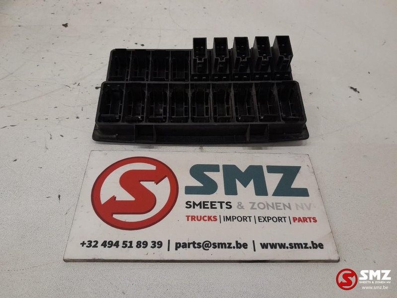 MAN Occ dashbordschakelaar MAN - Электрическая система для Грузовиков: фото 5 MAN Occ dashbordschakelaar MAN - Электрическая система для Грузовиков: фото 5