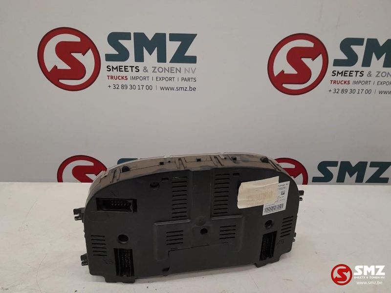 MAN Occ instrumentenpaneel MAN TGS 81258077111 - Кабина и интерьер для Грузовиков: фото 2 MAN Occ instrumentenpaneel MAN TGS 81258077111 - Кабина и интерьер для Грузовиков: фото 2