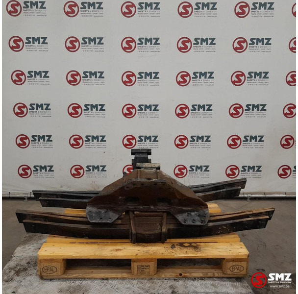 MAN Occ set bladveren + steunen achteras MAN - Рессорная подвеска для Грузовиков: фото 2 MAN Occ set bladveren + steunen achteras MAN - Рессорная подвеска для Грузовиков: фото 2