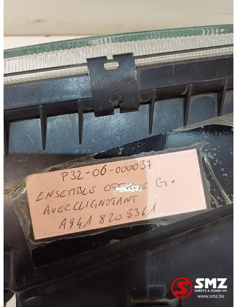 Mercedes-Benz Koplamp links Mercedes - Передняя фара для Грузовиков: фото 3 Mercedes-Benz Koplamp links Mercedes - Передняя фара для Грузовиков: фото 3