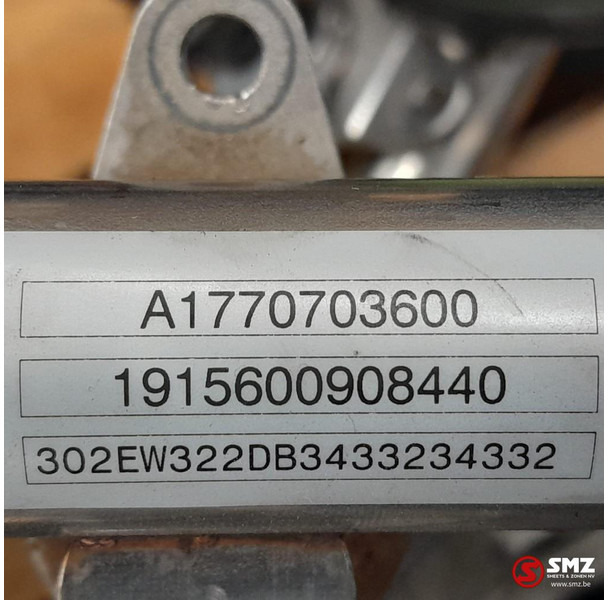 Mercedes-Benz Occ brandstofinjectiespruitsuk + 4 verstuivers AMG - Подготовка топлива для Легковых автомобилей: фото 4 Mercedes-Benz Occ brandstofinjectiespruitsuk + 4 verstuivers AMG - Подготовка топлива для Легковых автомобилей: фото 4