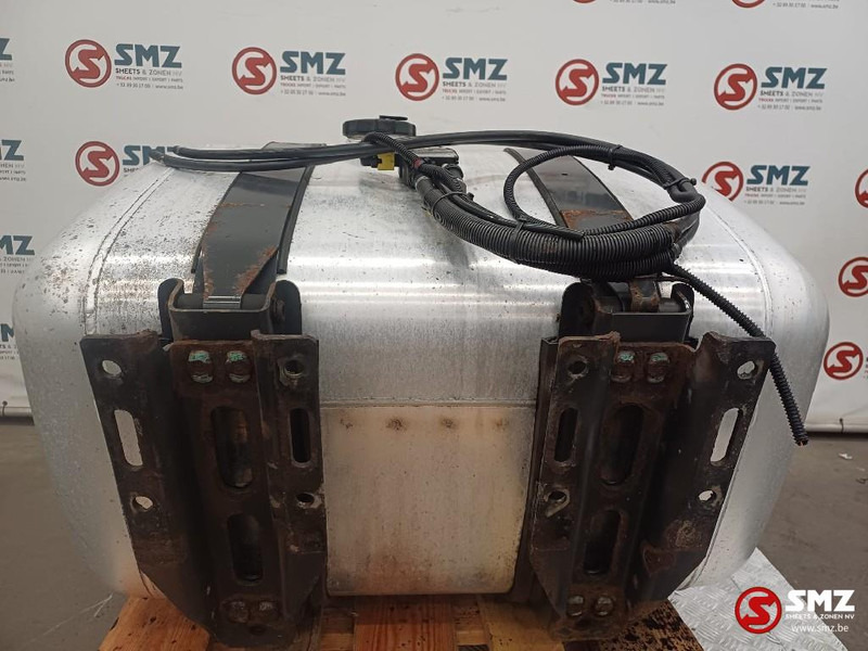 Mercedes-Benz Occ brandstoftank + brandstofniveausensor 290L Mer - Топливный бак для Грузовиков: фото 3 Mercedes-Benz Occ brandstoftank + brandstofniveausensor 290L Mer - Топливный бак для Грузовиков: фото 3
