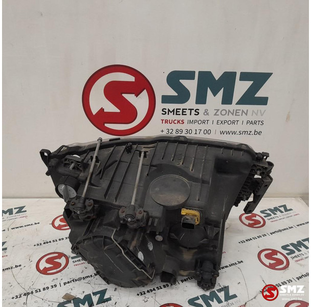 Mercedes-Benz Occ koplamp links Mercedes - Передняя фара для Грузовиков: фото 2 Mercedes-Benz Occ koplamp links Mercedes - Передняя фара для Грузовиков: фото 2