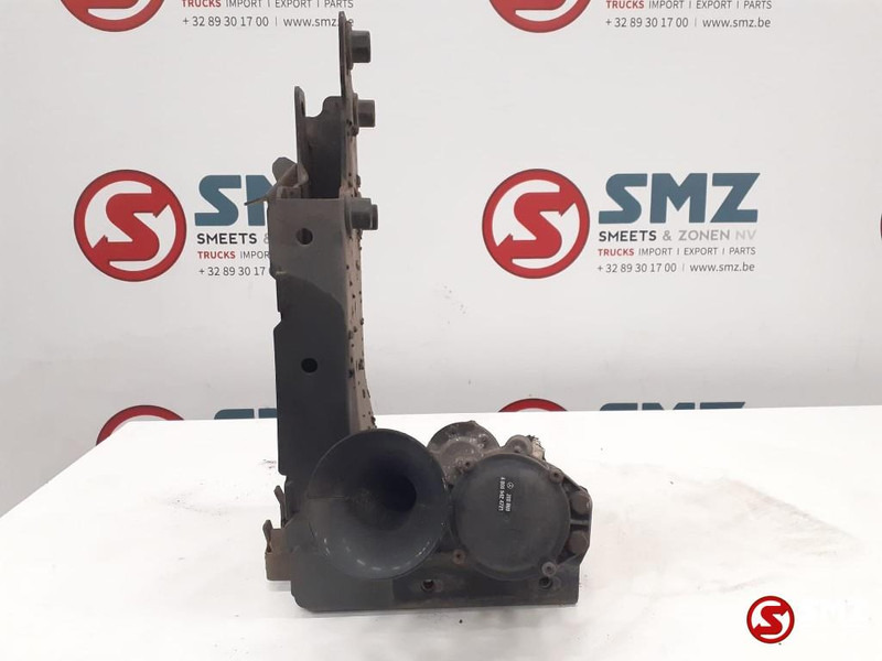 Mercedes-Benz Occ onderste tredebeugel links Mercedes - Рама/ Шасси для Грузовиков: фото 3 Mercedes-Benz Occ onderste tredebeugel links Mercedes - Рама/ Шасси для Грузовиков: фото 3