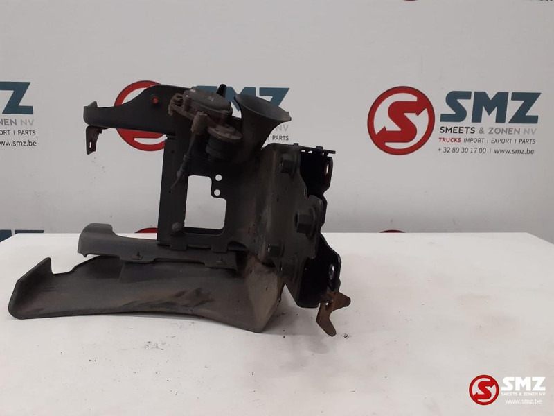 Mercedes-Benz Occ onderste tredebeugel links Mercedes - Рама/ Шасси для Грузовиков: фото 2 Mercedes-Benz Occ onderste tredebeugel links Mercedes - Рама/ Шасси для Грузовиков: фото 2