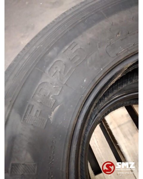Pirelli Occ vrachtwagenband Pirelli FR25 315/80R22.5 - Шина для Грузовиков: фото 4 Pirelli Occ vrachtwagenband Pirelli FR25 315/80R22.5 - Шина для Грузовиков: фото 4