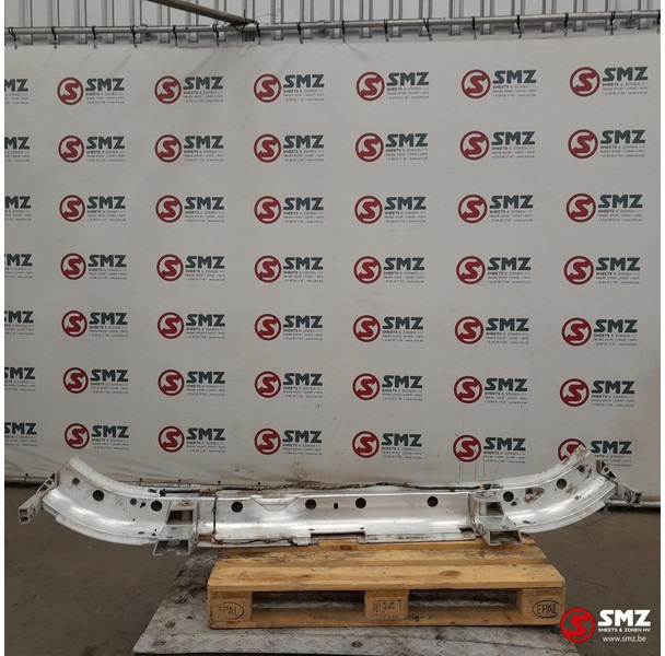 Renault Occ onderrijdbeveiliging Renault - Бампер для Грузовиков: фото 1 Renault Occ onderrijdbeveiliging Renault - Бампер для Грузовиков: фото 1