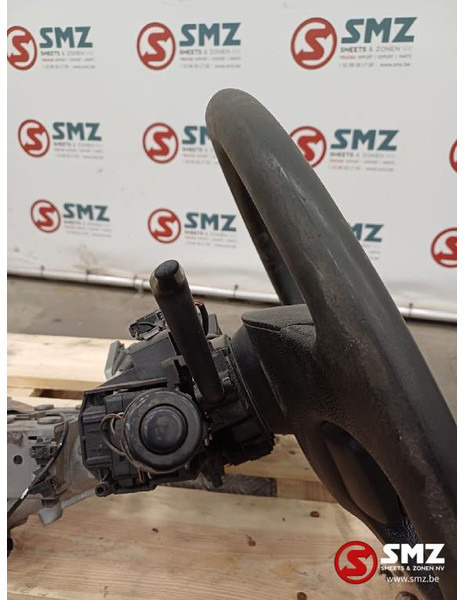 Renault Occ stuurwiel + stuurkolom + stuurkolomschakelaars - Рулевое управление для Грузовиков: фото 5 Renault Occ stuurwiel + stuurkolom + stuurkolomschakelaars - Рулевое управление для Грузовиков: фото 5