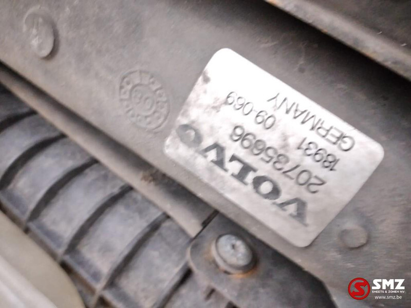 Volvo Occ radiator + intercooler Volvo FM - Радиатор для Грузовиков: фото 4 Volvo Occ radiator + intercooler Volvo FM - Радиатор для Грузовиков: фото 4