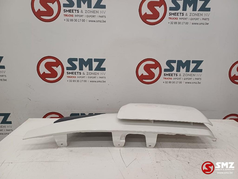 Volvo Occ windgeleider rechts Volvo - Кабина и интерьер для Грузовиков: фото 2 Volvo Occ windgeleider rechts Volvo - Кабина и интерьер для Грузовиков: фото 2