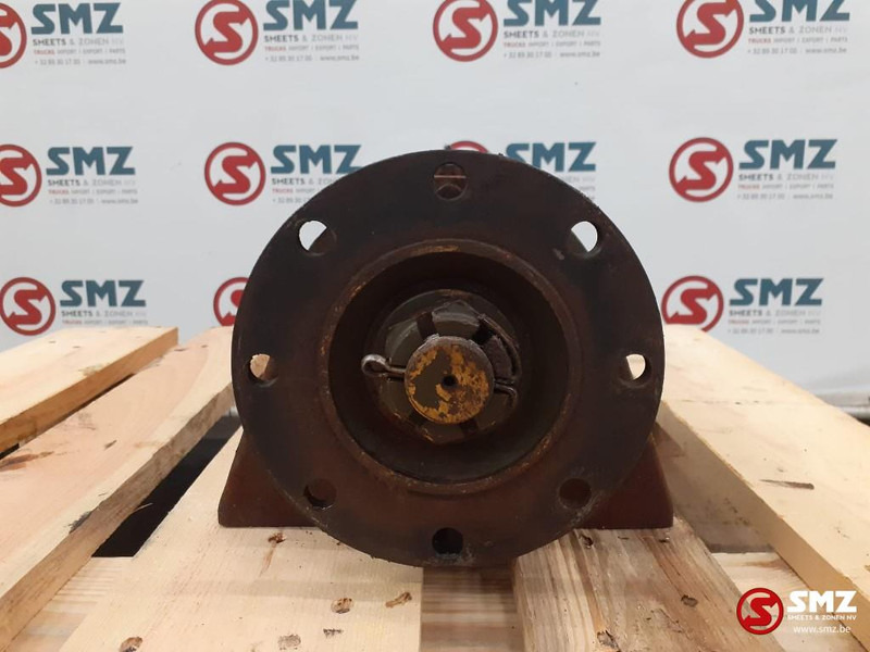 Zettelmeyer Occ tussenlager cardanassen Zettelmeyer - Приводный вал для Грузовиков: фото 4 Zettelmeyer Occ tussenlager cardanassen Zettelmeyer - Приводный вал для Грузовиков: фото 4