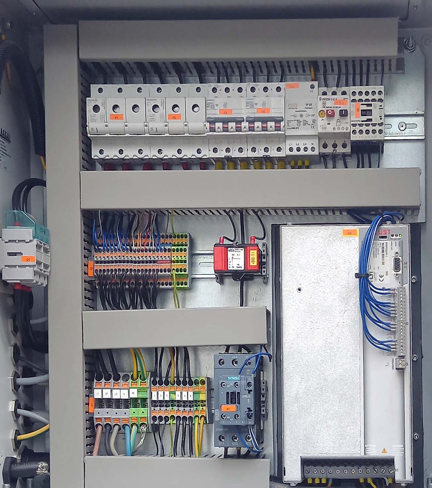 Полуприцеп-цистерна Schwingenschlögel Gas tank semi-trailer used for LNG/CNG mobile filling station Methan Gas Cryogenic: фото 11 Полуприцеп-цистерна Schwingenschlögel Gas tank semi-trailer used for LNG/CNG mobile filling station Methan Gas Cryogenic: фото 11