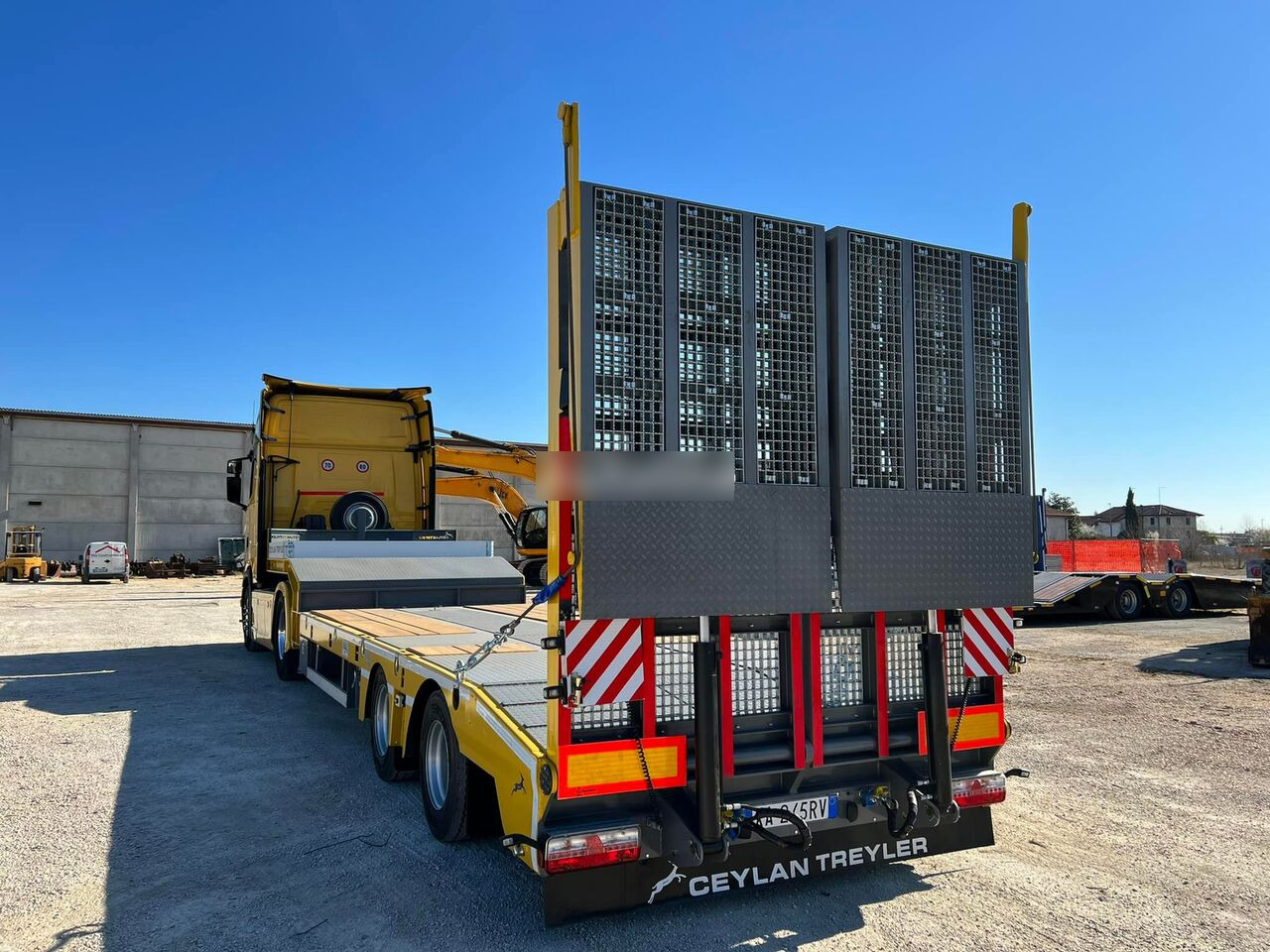 CEYLAN 2 AXLES STANDART & EXTENDABLE LOWBED - Низкорамный полуприцеп: фото 3 CEYLAN 2 AXLES STANDART & EXTENDABLE LOWBED - Низкорамный полуприцеп: фото 3