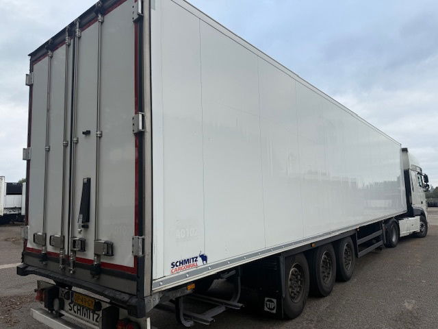 Schmitz Cargobull Vector 1550 liftas - Полуприцеп-рефрижератор: фото 3 Schmitz Cargobull Vector 1550 liftas - Полуприцеп-рефрижератор: фото 3