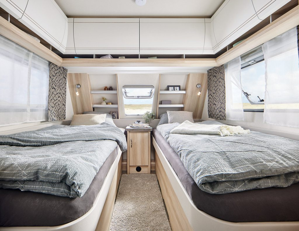 DE LUXE 515 UHL - Прицеп дача: фото 3 DE LUXE 515 UHL - Прицеп дача: фото 3