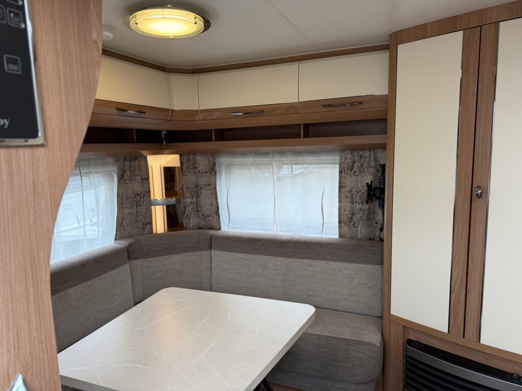 Hobby De Luxe 455 UF 2020 - Прицеп дача: фото 5 Hobby De Luxe 455 UF 2020 - Прицеп дача: фото 5