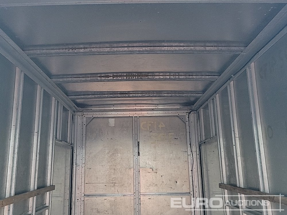 Прицеп для спецтехники 1 Ton Box Twin Axle Trailer, Side Door, Roller Door: фото 18 Прицеп для спецтехники 1 Ton Box Twin Axle Trailer, Side Door, Roller Door: фото 18