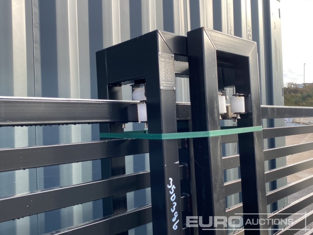 13ft Electric Sliding Gate - Строительное оборудование: фото 3 13ft Electric Sliding Gate - Строительное оборудование: фото 3