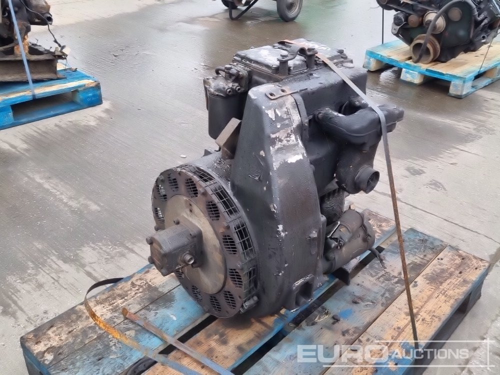 2 Cylinder Engine - Двигатель: фото 1 2 Cylinder Engine - Двигатель: фото 1